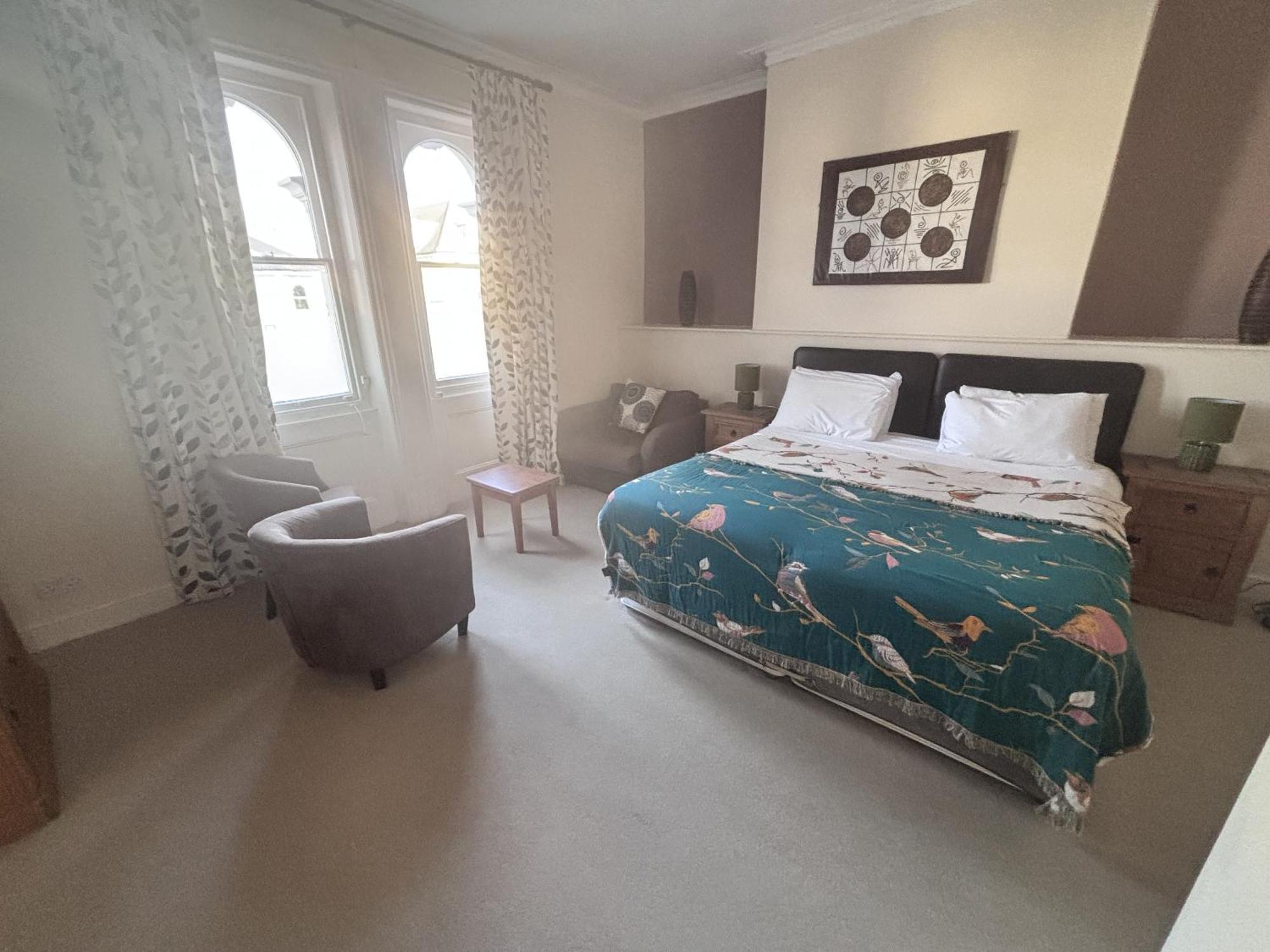 The Sheldon B&B - Free Private Parking Істборн Екстер'єр фото